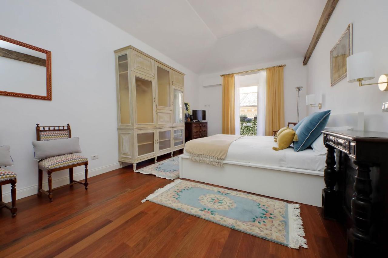 Ych-Penthouse Fiammetta A Piazza Navona Lejlighed Rom Eksteriør billede
